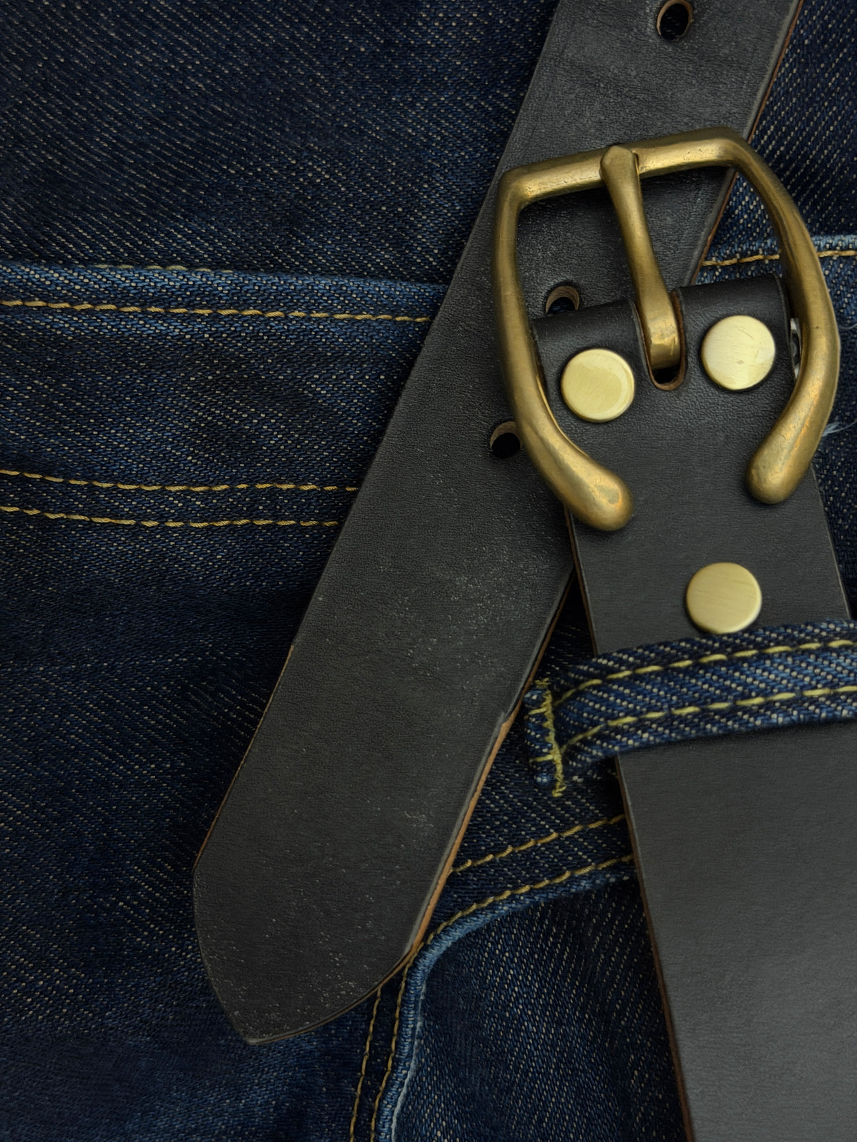 Brass Horseshoe Belt - Oak Bark Bridle Black
